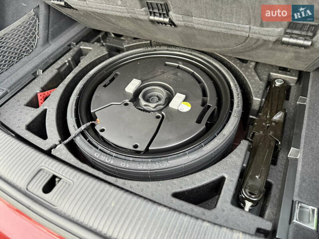 Червоний Ауді Ку 5, об'ємом двигуна 1.98 л та пробігом 51 тис. км за 28900 $, фото 60 на Automoto.ua