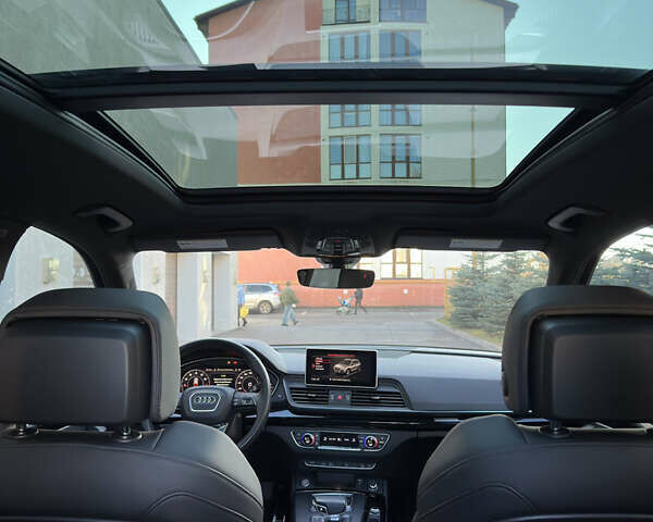 Красный Ауди Ку 5, объемом двигателя 0 л и пробегом 109 тыс. км за 31999 $, фото 52 на Automoto.ua