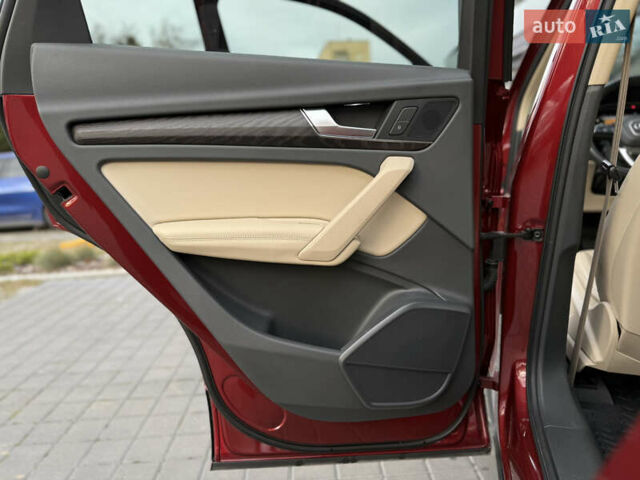 Червоний Ауді Ку 5, об'ємом двигуна 1.98 л та пробігом 51 тис. км за 28900 $, фото 51 на Automoto.ua