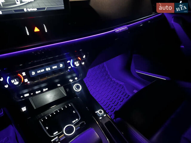 Красный Ауди Ку 5, объемом двигателя 0 л и пробегом 109 тыс. км за 31999 $, фото 94 на Automoto.ua