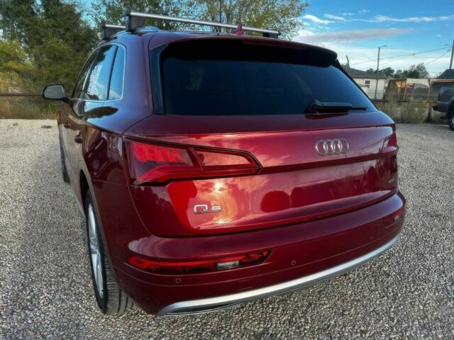 Красный Ауди Ку 5, объемом двигателя 2 л и пробегом 42 тыс. км за 16000 $, фото 5 на Automoto.ua