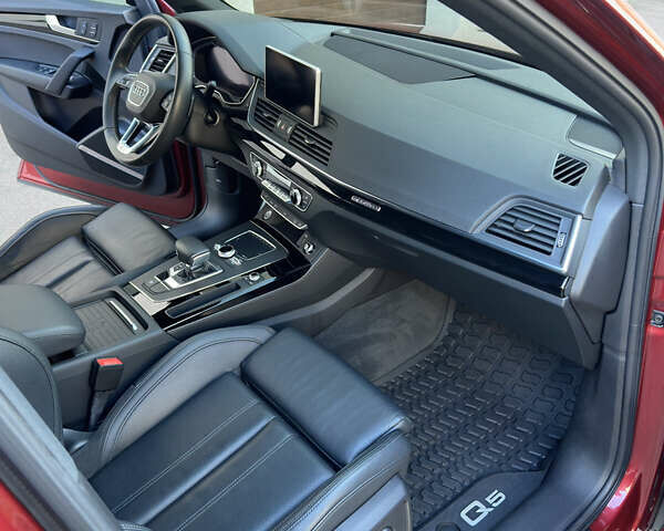 Красный Ауди Ку 5, объемом двигателя 0 л и пробегом 109 тыс. км за 31999 $, фото 41 на Automoto.ua