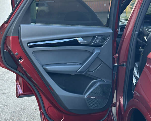 Красный Ауди Ку 5, объемом двигателя 0 л и пробегом 109 тыс. км за 31999 $, фото 39 на Automoto.ua