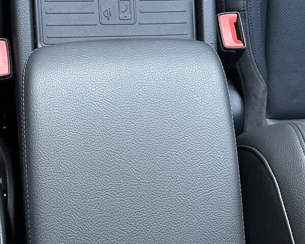 Красный Ауди Ку 5, объемом двигателя 0 л и пробегом 109 тыс. км за 31999 $, фото 32 на Automoto.ua