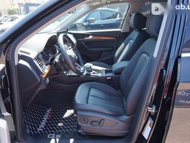 Ауди Ку 5, объемом двигателя 2 л и пробегом 6 тыс. км за 45000 $, фото 18 на Automoto.ua
