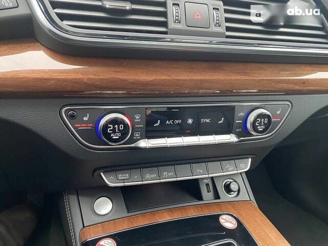 Ауді Ку 5, об'ємом двигуна 2 л та пробігом 18 тис. км за 49200 $, фото 16 на Automoto.ua