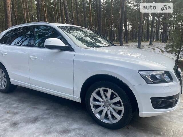 Ауди Ку 5, объемом двигателя 3 л и пробегом 265 тыс. км за 16001 $, фото 12 на Automoto.ua