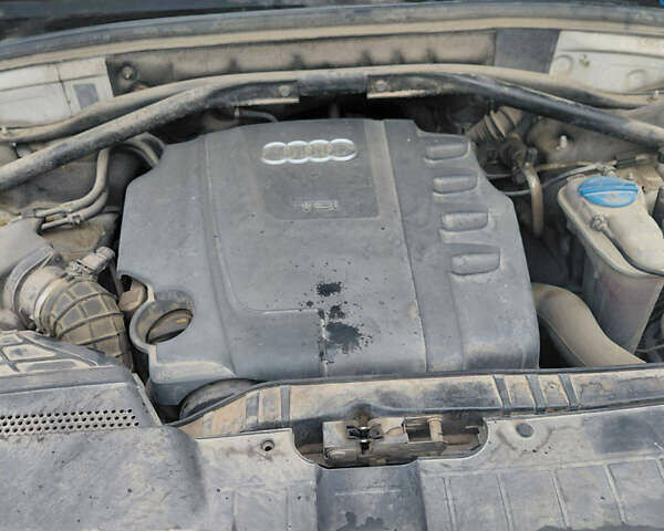 Ауди Ку 5, объемом двигателя 2 л и пробегом 275 тыс. км за 14400 $, фото 6 на Automoto.ua