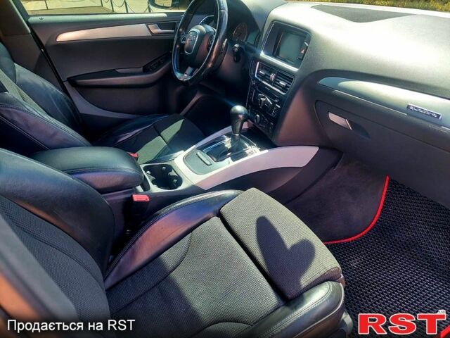 Ауди Ку 5, объемом двигателя 3 л и пробегом 279 тыс. км за 13500 $, фото 6 на Automoto.ua