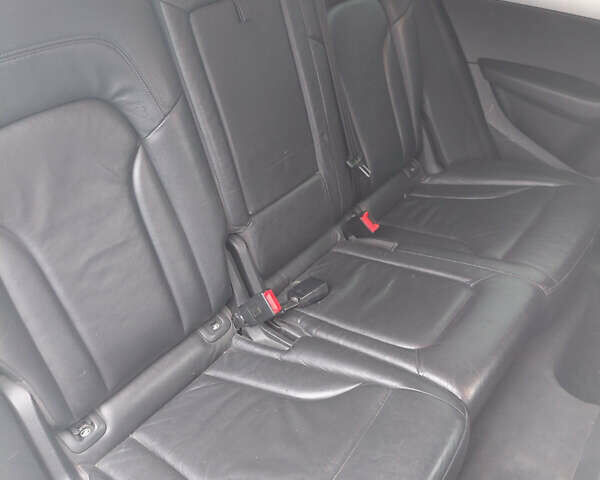 Ауди Ку 5, объемом двигателя 2 л и пробегом 275 тыс. км за 14400 $, фото 7 на Automoto.ua