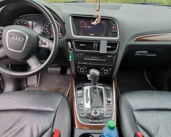 Ауди Ку 5, объемом двигателя 1.98 л и пробегом 243 тыс. км за 12500 $, фото 23 на Automoto.ua