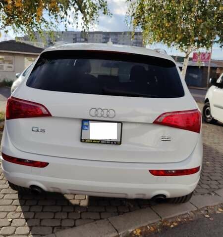 Ауди Ку 5, объемом двигателя 3.2 л и пробегом 202 тыс. км за 11500 $, фото 5 на Automoto.ua