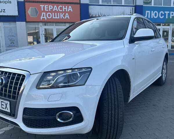 Ауді Ку 5, об'ємом двигуна 2 л та пробігом 106 тис. км за 12700 $, фото 11 на Automoto.ua
