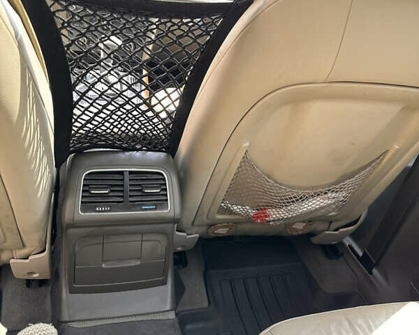Ауди Ку 5, объемом двигателя 1.98 л и пробегом 222 тыс. км за 12500 $, фото 6 на Automoto.ua
