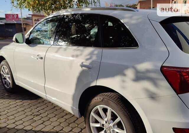 Ауди Ку 5, объемом двигателя 3.2 л и пробегом 202 тыс. км за 11500 $, фото 6 на Automoto.ua
