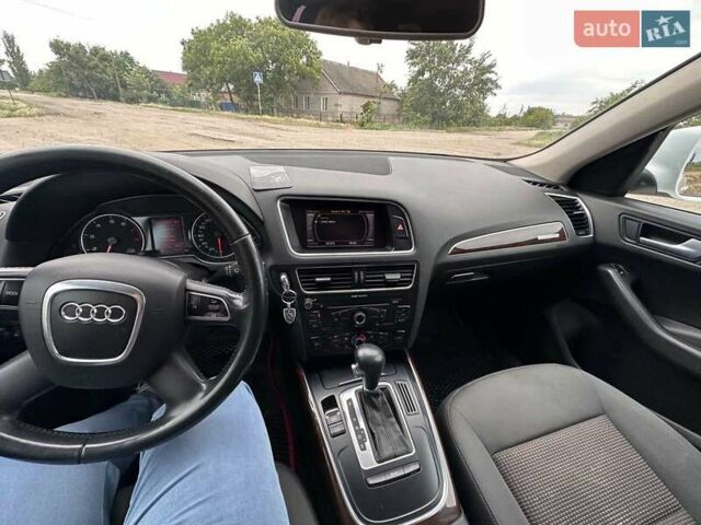 Ауди Ку 5, объемом двигателя 1.98 л и пробегом 168 тыс. км за 13800 $, фото 4 на Automoto.ua
