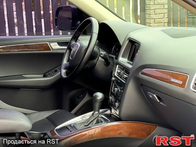 Ауді Ку 5, об'ємом двигуна 2 л та пробігом 222 тис. км за 12900 $, фото 10 на Automoto.ua