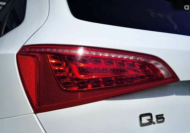 Ауді Ку 5, об'ємом двигуна 2 л та пробігом 178 тис. км за 18000 $, фото 15 на Automoto.ua