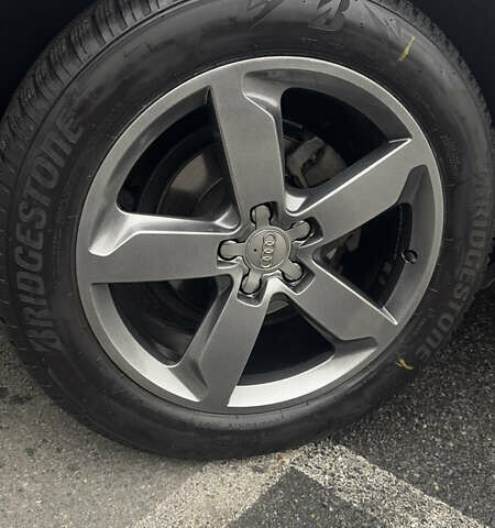 Ауди Ку 5, объемом двигателя 0 л и пробегом 205 тыс. км за 15100 $, фото 9 на Automoto.ua