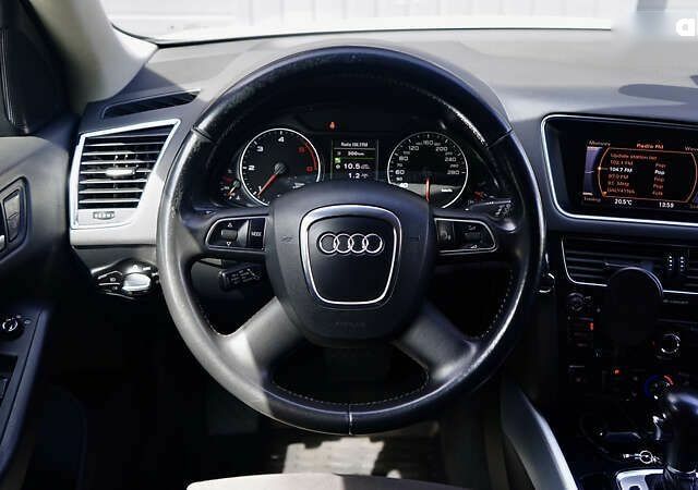 Ауди Ку 5 2012 в Львове на Automoto.ua Ауди Ку 5, объемом двигателя 2 л и пробегом 178 тыс. км за 19500 $, фото 27 на Automoto.ua