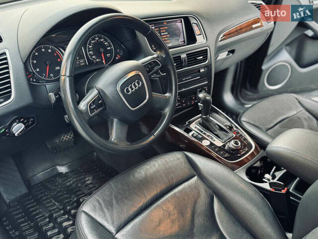 Ауді Ку 5, об'ємом двигуна 1.98 л та пробігом 267 тис. км за 12800 $, фото 6 на Automoto.ua