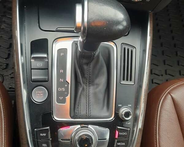 Ауди Ку 5, объемом двигателя 1.98 л и пробегом 300 тыс. км за 13000 $, фото 12 на Automoto.ua