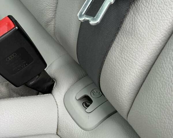 Ауди Ку 5, объемом двигателя 2 л и пробегом 209 тыс. км за 15900 $, фото 21 на Automoto.ua