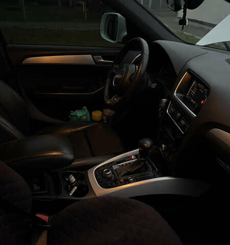 Ауди Ку 5, объемом двигателя 1.97 л и пробегом 337 тыс. км за 18500 $, фото 19 на Automoto.ua