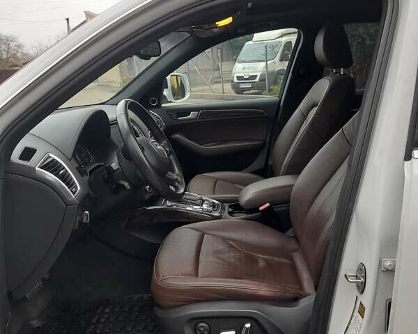 Ауди Ку 5, объемом двигателя 1.98 л и пробегом 300 тыс. км за 13000 $, фото 7 на Automoto.ua