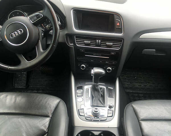 Ауди Ку 5, объемом двигателя 2 л и пробегом 221 тыс. км за 19500 $, фото 12 на Automoto.ua