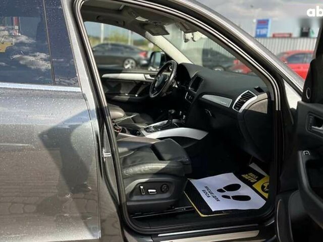 Ауди Ку 5, объемом двигателя 3 л и пробегом 242 тыс. км за 14700 $, фото 26 на Automoto.ua