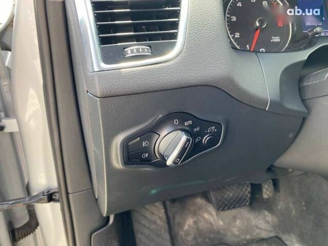 Ауди Ку 5, объемом двигателя 2 л и пробегом 199 тыс. км за 13500 $, фото 12 на Automoto.ua