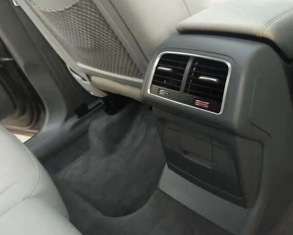 Ауди Ку 5, объемом двигателя 1.98 л и пробегом 105 тыс. км за 17800 $, фото 12 на Automoto.ua
