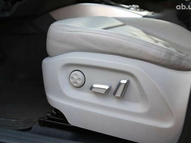 Ауди Ку 5, объемом двигателя 3 л и пробегом 139 тыс. км за 17500 $, фото 21 на Automoto.ua