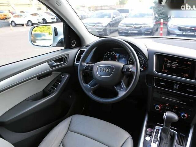 Ауди Ку 5, объемом двигателя 3 л и пробегом 139 тыс. км за 17500 $, фото 11 на Automoto.ua