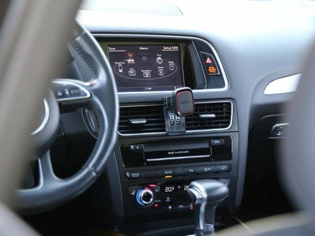 Ауді Ку 5, об'ємом двигуна 3 л та пробігом 122 тис. км за 21900 $, фото 17 на Automoto.ua