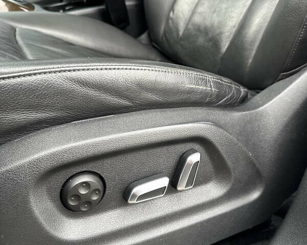 Ауди Ку 5, объемом двигателя 2 л и пробегом 187 тыс. км за 15100 $, фото 36 на Automoto.ua