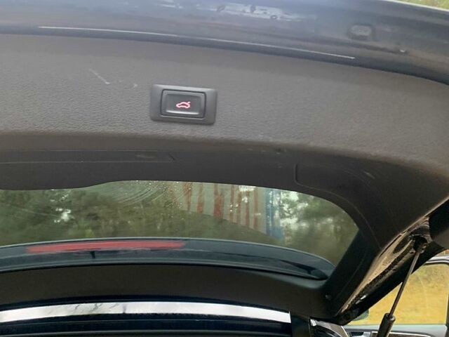 Ауді Ку 5, об'ємом двигуна 2 л та пробігом 290 тис. км за 12800 $, фото 2 на Automoto.ua