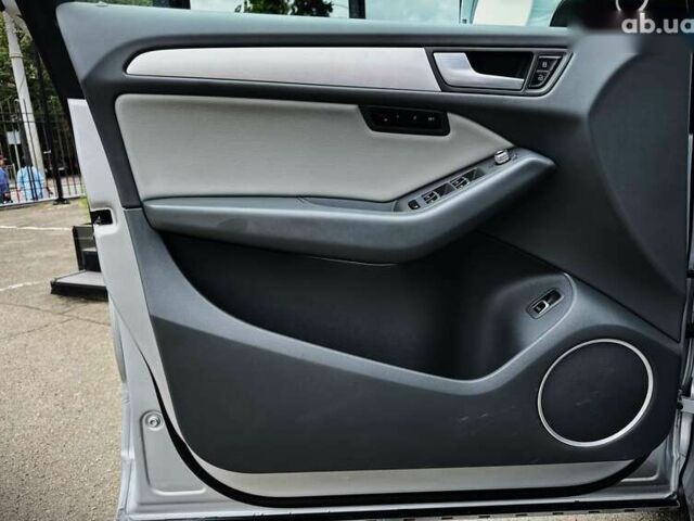 Ауди Ку 5, объемом двигателя 3 л и пробегом 140 тыс. км за 14400 $, фото 20 на Automoto.ua