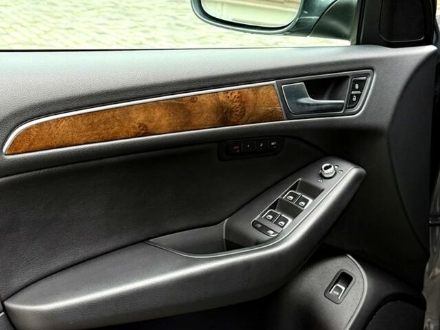 Ауди Ку 5, объемом двигателя 2 л и пробегом 219 тыс. км за 15800 $, фото 5 на Automoto.ua