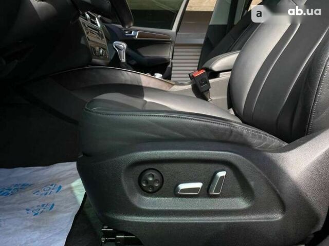 Ауди Ку 5, объемом двигателя 2 л и пробегом 114 тыс. км за 21999 $, фото 19 на Automoto.ua