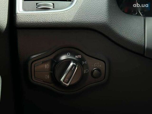 Ауди Ку 5, объемом двигателя 2 л и пробегом 231 тыс. км за 14300 $, фото 15 на Automoto.ua