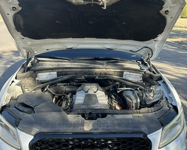 Ауді Ку 5, об'ємом двигуна 3 л та пробігом 201 тис. км за 17700 $, фото 7 на Automoto.ua