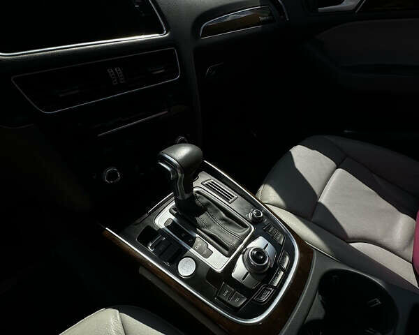 Ауди Ку 5, объемом двигателя 1.98 л и пробегом 123 тыс. км за 19000 $, фото 9 на Automoto.ua