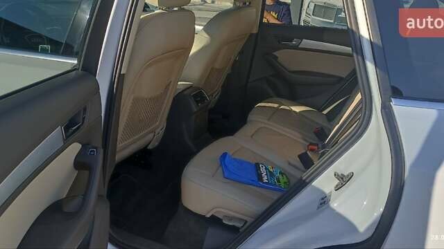 Ауди Ку 5, объемом двигателя 1.98 л и пробегом 134 тыс. км за 21000 $, фото 9 на Automoto.ua