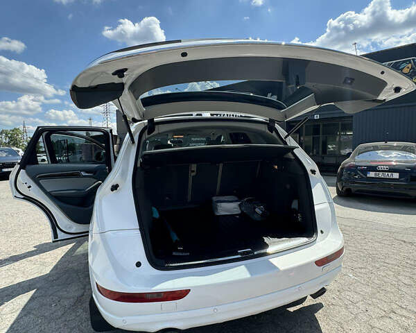 Ауди Ку 5, объемом двигателя 1.98 л и пробегом 123 тыс. км за 19000 $, фото 14 на Automoto.ua
