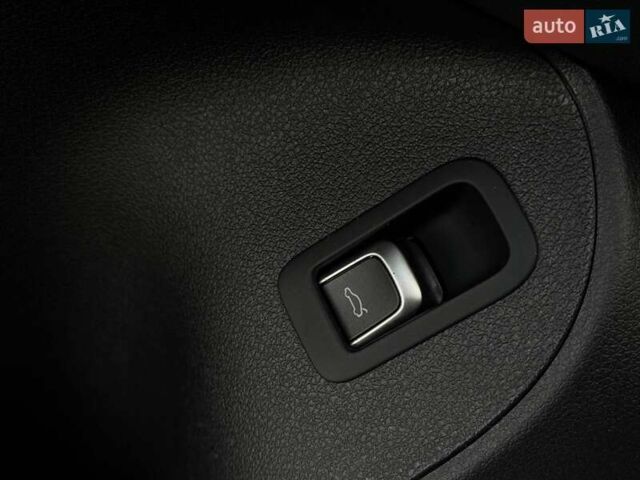 Ауди Ку 5, объемом двигателя 1.98 л и пробегом 161 тыс. км за 15300 $, фото 26 на Automoto.ua