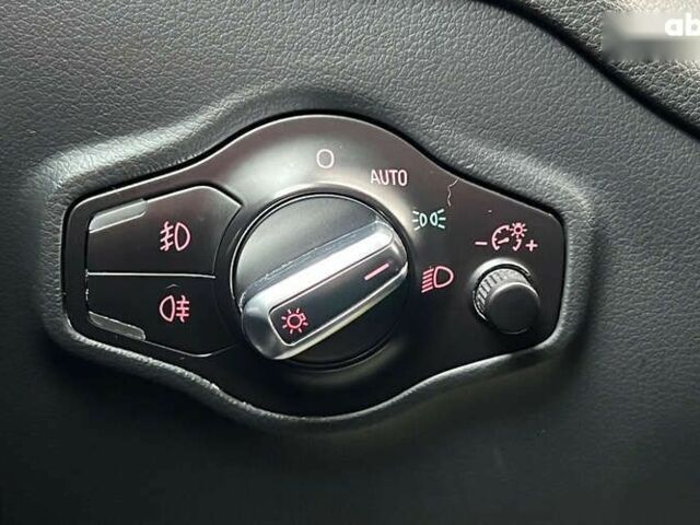 Ауди Ку 5, объемом двигателя 2 л и пробегом 82 тыс. км за 18650 $, фото 19 на Automoto.ua