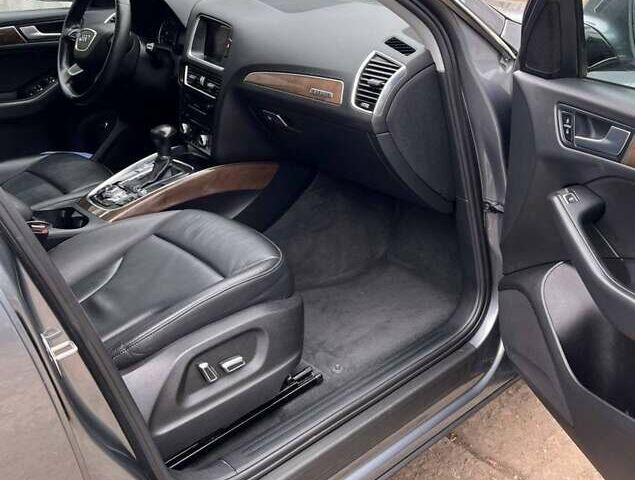 Ауди Ку 5, объемом двигателя 1.98 л и пробегом 147 тыс. км за 21000 $, фото 25 на Automoto.ua
