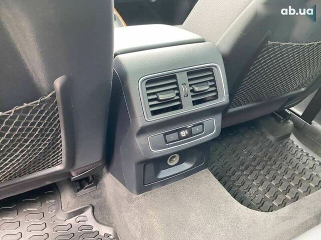 Ауді Ку 5, об'ємом двигуна 2 л та пробігом 177 тис. км за 20300 $, фото 22 на Automoto.ua